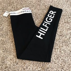Tommy Hilfiger Leggings. Size Small. NWT.